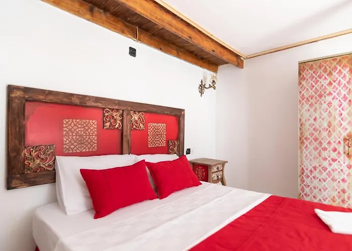 Olea Sigacik & Bistro Szálloda *